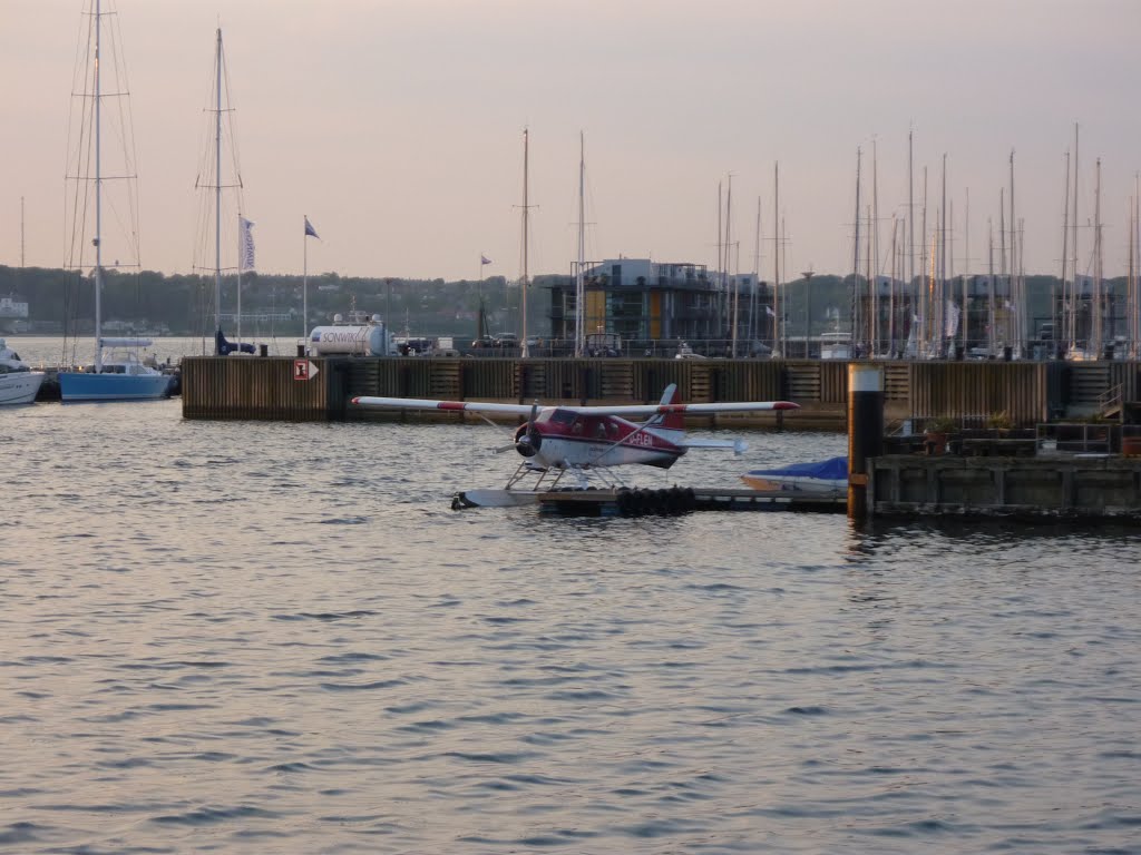 A seaplane in the Flensburg Fjord June 2013 by H. Haarman