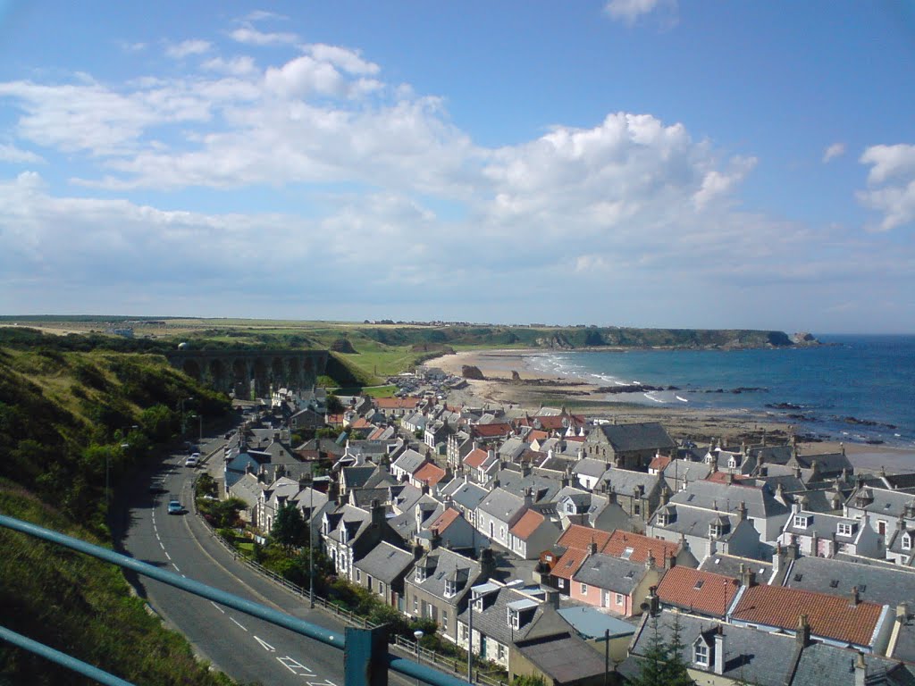 Cullen, Scotland by Latviete