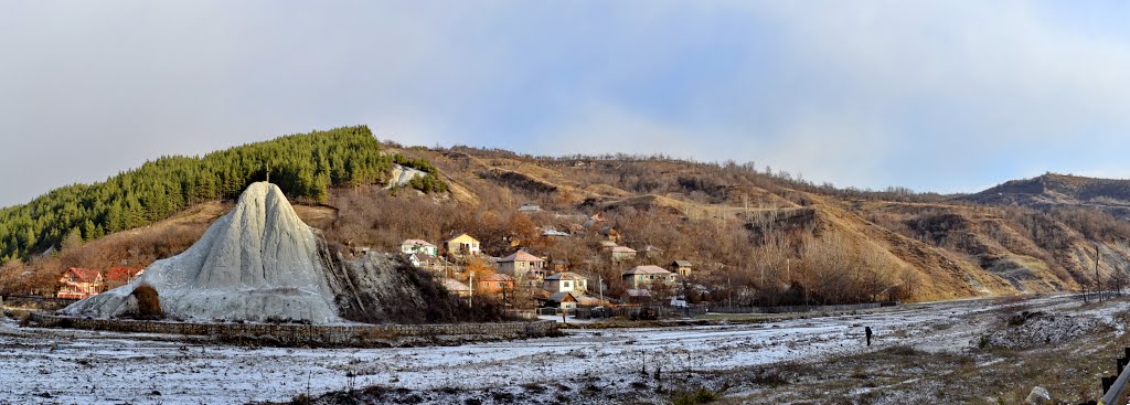 The White Stone-Panorama-Piatra Alba din Manzalesti by Laurentiu Mitu