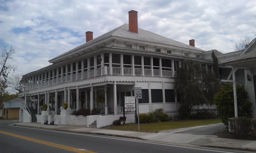 Old Lafayette County Courthouse- Mayo FL by kevystew