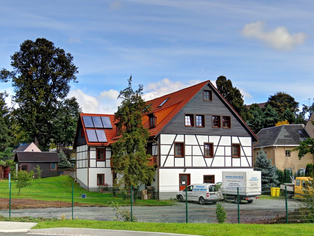 Gelenau - Neues Wohnhaus mit Fachwerkobergeschoss by Rudolf Henkel