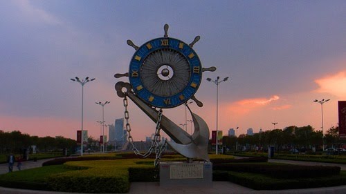 Seashore, Rizhao, China; 日照海滨. 20080512 18:24 by Flowing Ink