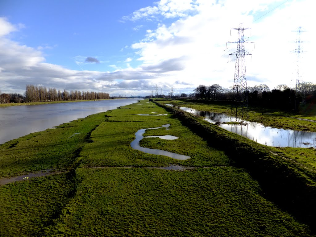 Banks of the Dee by muba