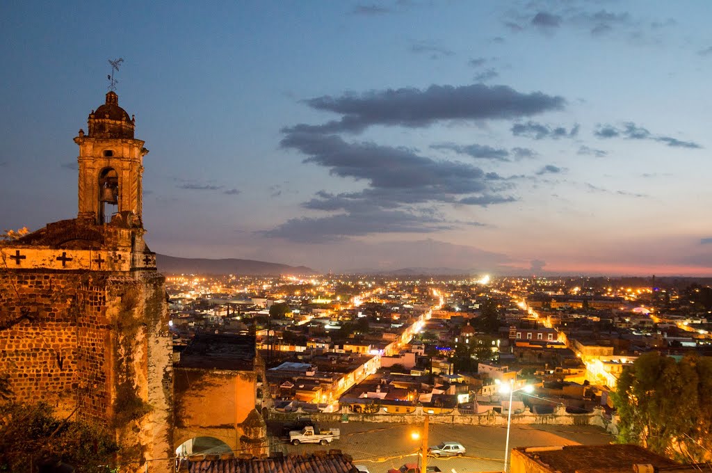 Atlixco, Puebla at dusk. Mexico. by Jose M Vazquez