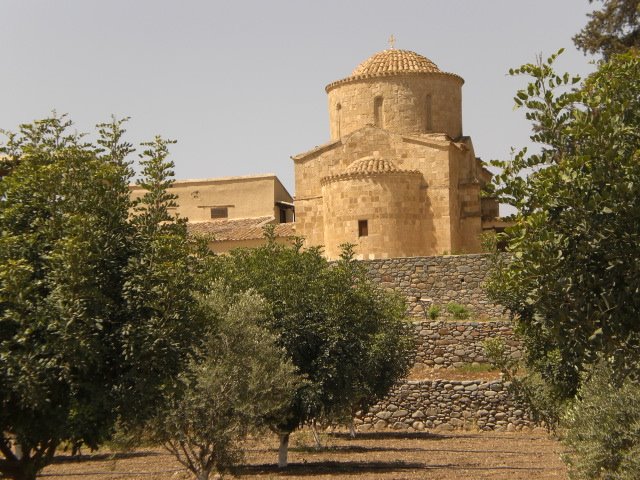 Ayios Nicolaos, Orounda by PenP