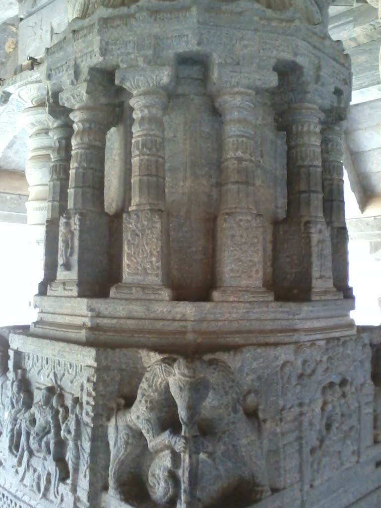 "Pillars inside the Pillar" @ Thousand Pillars Temple, Moodabidri by happyrakesh