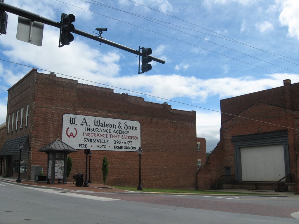 Downtown Farmville, Virginia by Idawriter