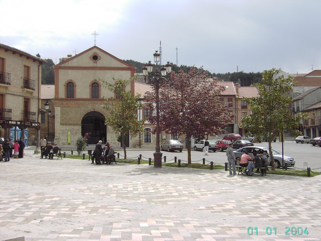 Plza. Mayor de Saldaña (Palencia) by ©-Miguel A. Rodríguez Terán