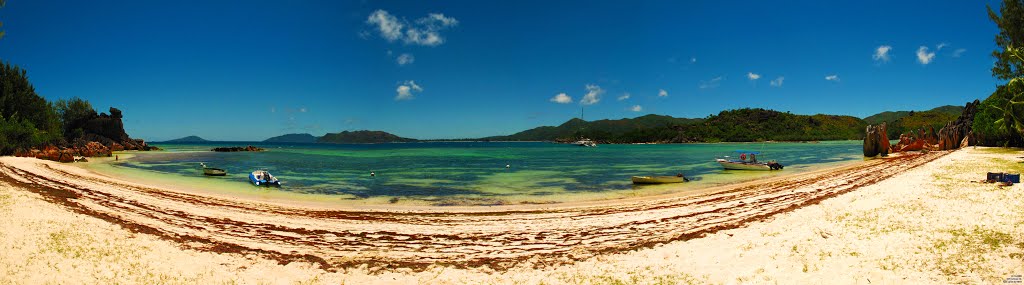 SEY Curieuse isl. Baie Laraie (Praslin isl.) Panorama by KWOT by KWO Tsoumenis