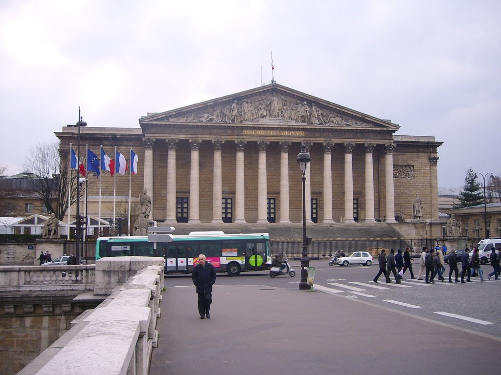 Paris : assemblée nationale by Hichem FENNIA  Beni …