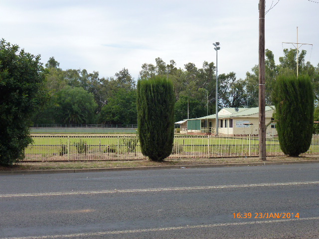 Warren - Bowling Club - 2014-01-23 by sandyriva