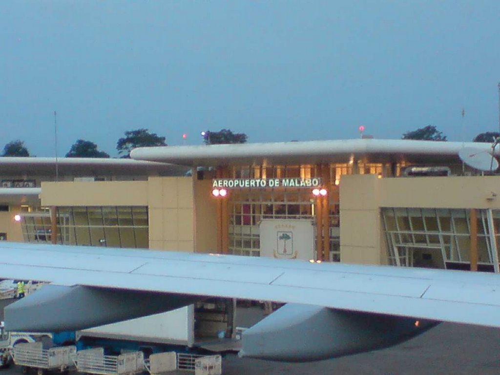 Malabo Airport by groundstar