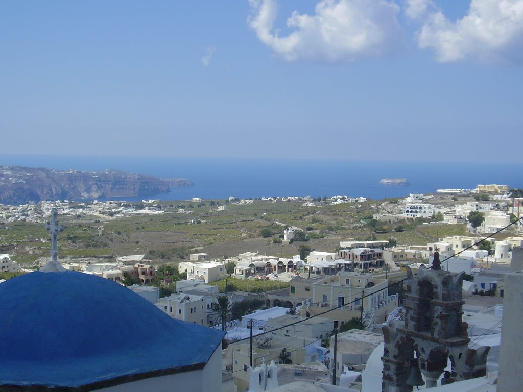 Santorini, Pirgos by Zedes