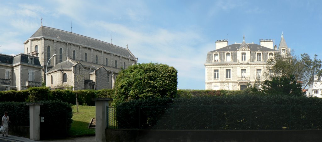 Eglise saint Joseph et une villa de Biarritz by nawer