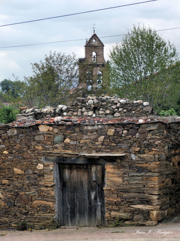 Quintanilla de Somoza by Juan Jo. Andújar