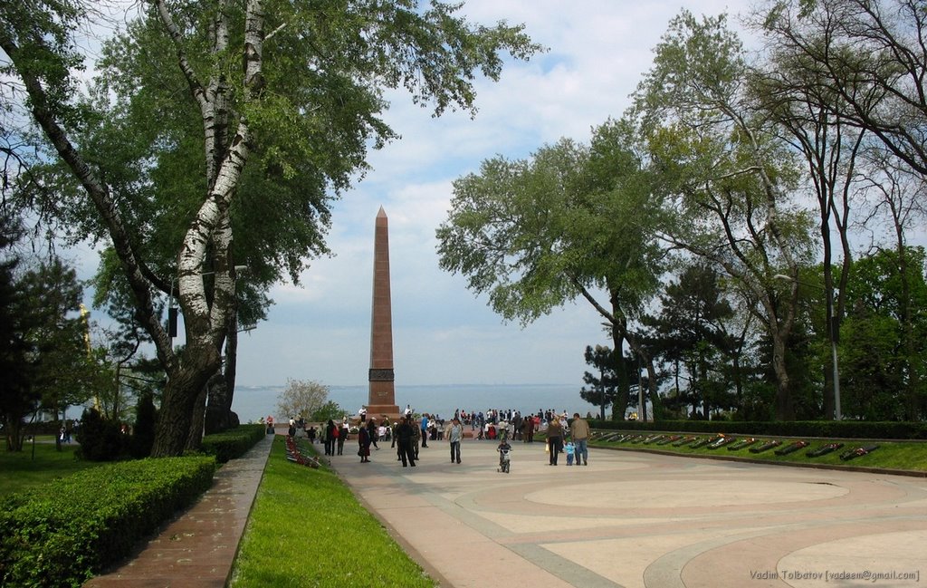 A monument to the Unknown Seaman (Cenotaph) by Vadim Tolbatov