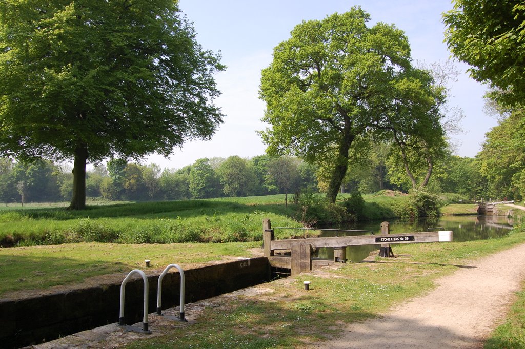 Chesterfield canal between Thorpe Salvin & Shireoaks by andysmith400