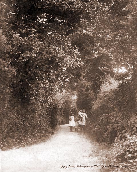 Gipsy Lane, Wokingham c1910s - Sepia tone by NetxPosure.net