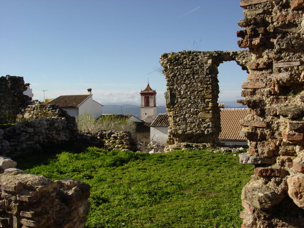 Benaocaz, Torre de la iglesia desde el barrio Nazarí by J.Casillas