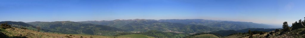 Les Vosges (panoramique) by Samuel Wernain