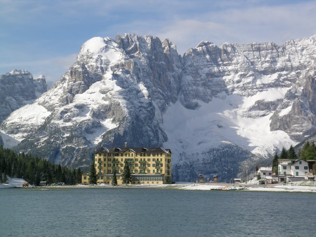 Lago di misurina by Judit Gimesi