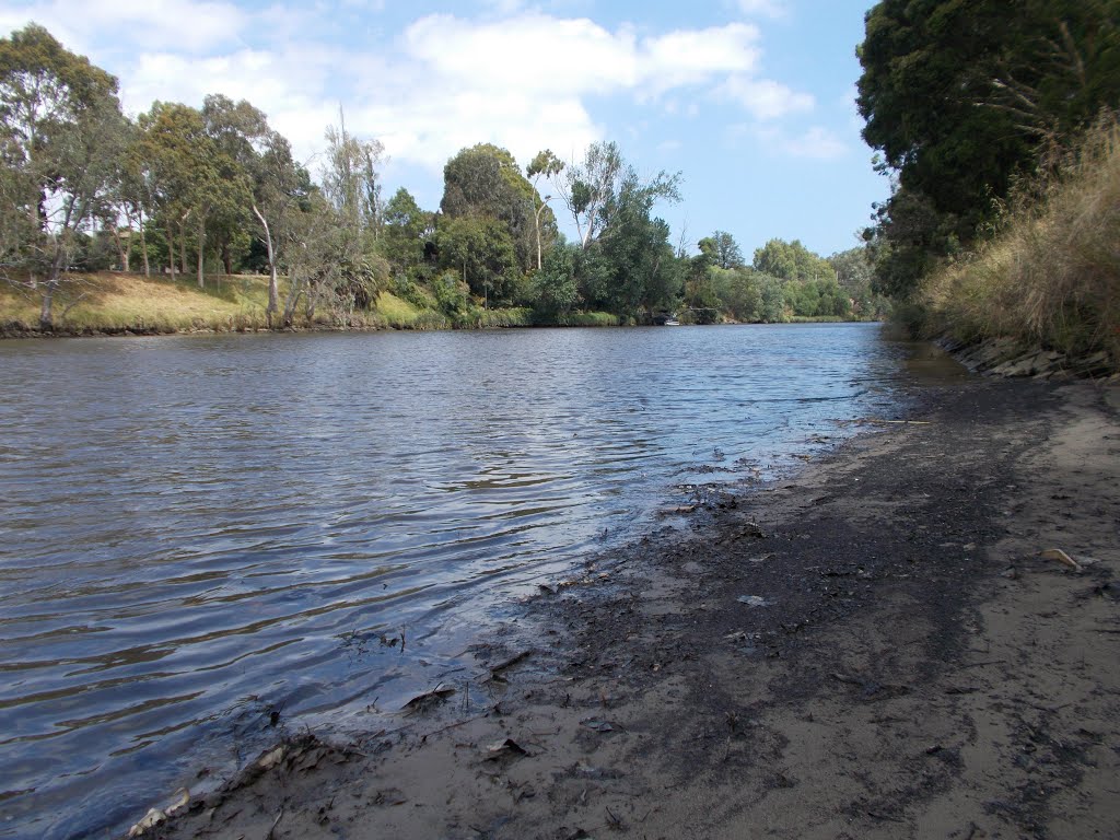 Yarra River by VICPhotoSurvey