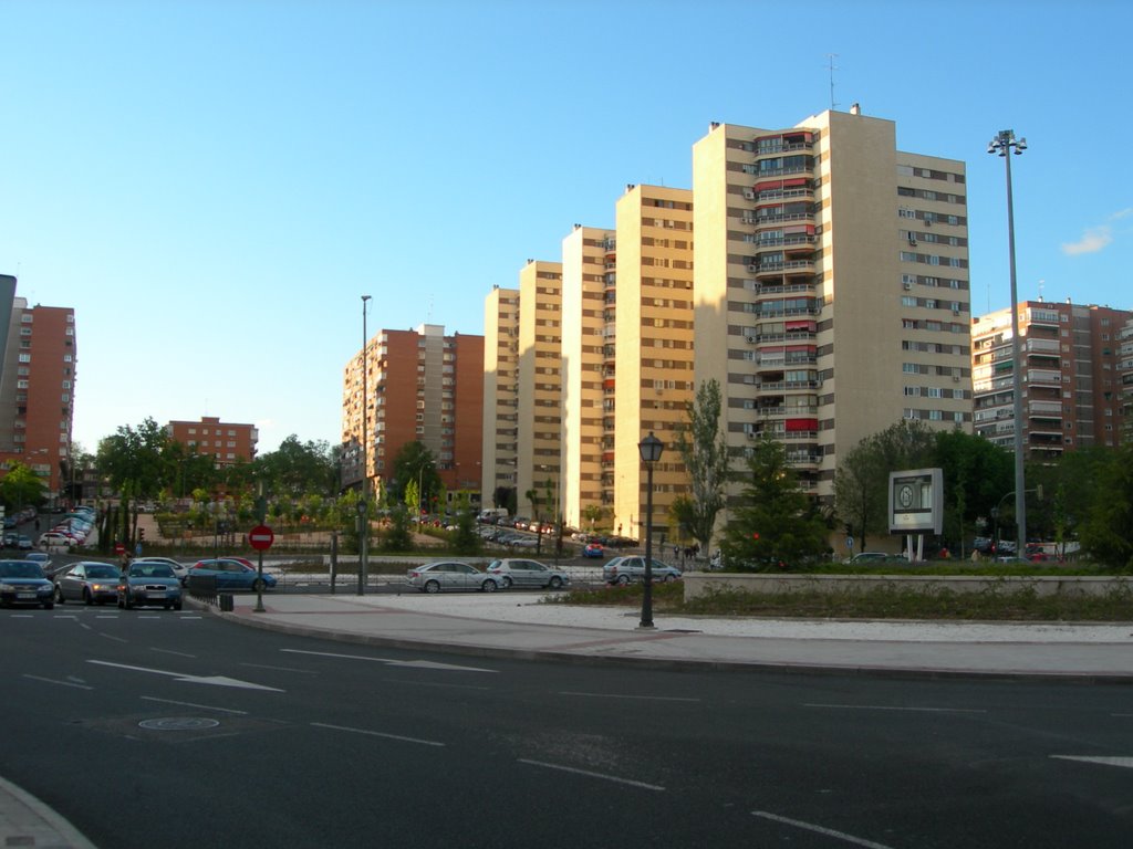 Glorieta de Jose Francisco desde el suroeste by F.M.Morales