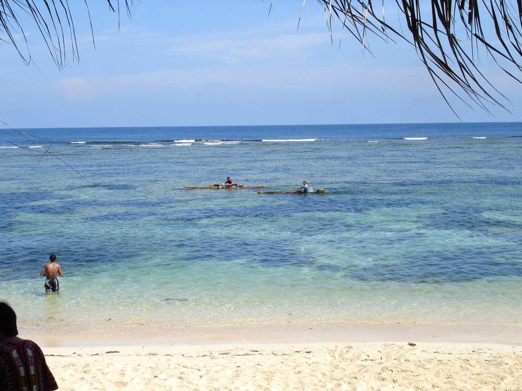 Bolinao shores by regieescolin