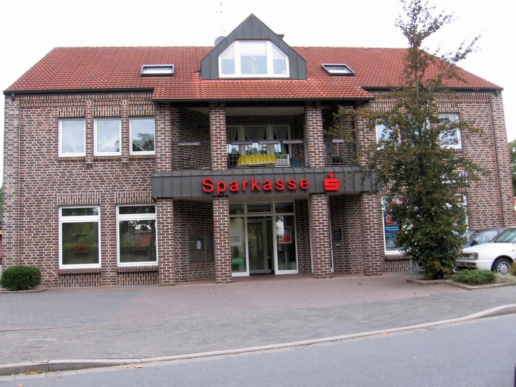 Erler Sparkasse by Michael Kleerbaum