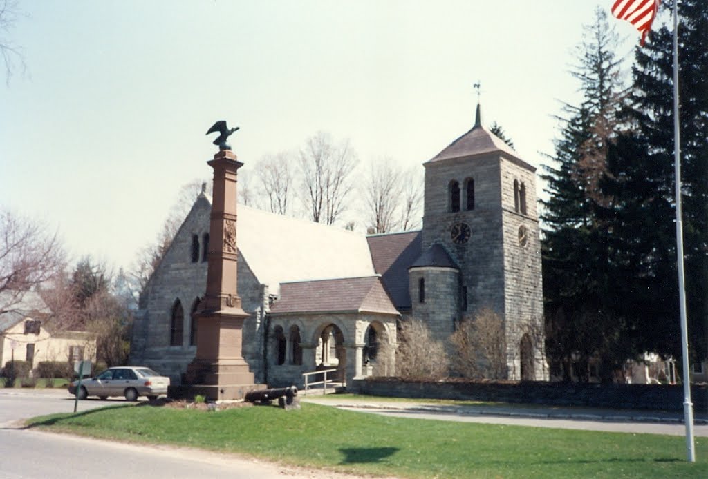 Civil War Monument and St. Paul's Episcopal Church at Stockbridge, MA by Scotch Canadian