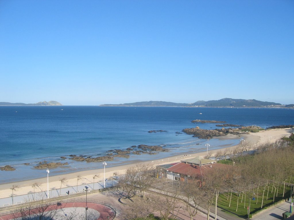 Playa de Samil, Vigo by DubheYoshy