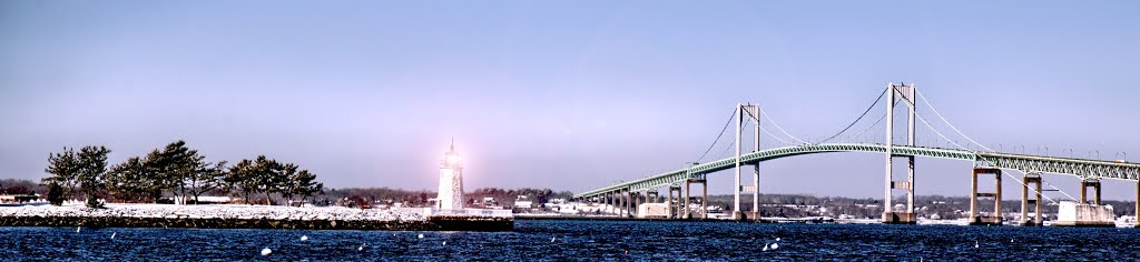 Newport Lighthouse by accessfalk