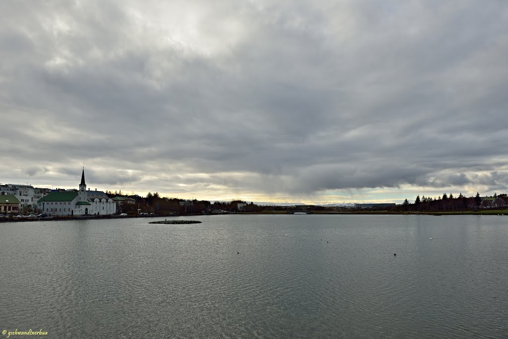 Tjörnin / Stadtteich von Reykjavik | Island by gschwandtnerbua