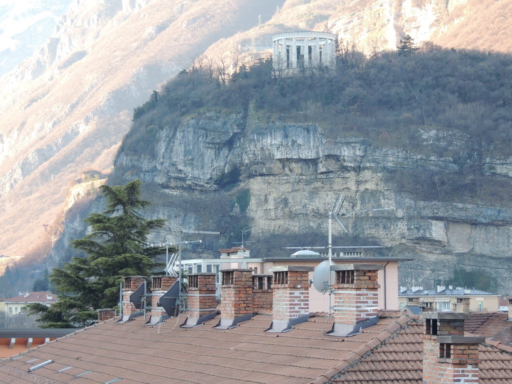 Mausoleo Cesare Battisti - Dos Trento, Trento, Italia by Zenório Piana