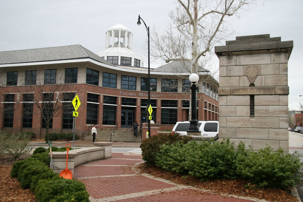 Columbia Missourian by Sergio Goncalves