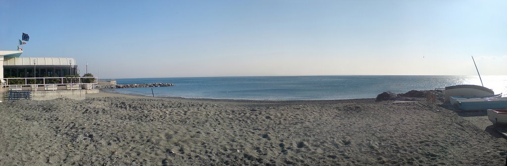 Cogoleto - winter sea morning panorama by papoose