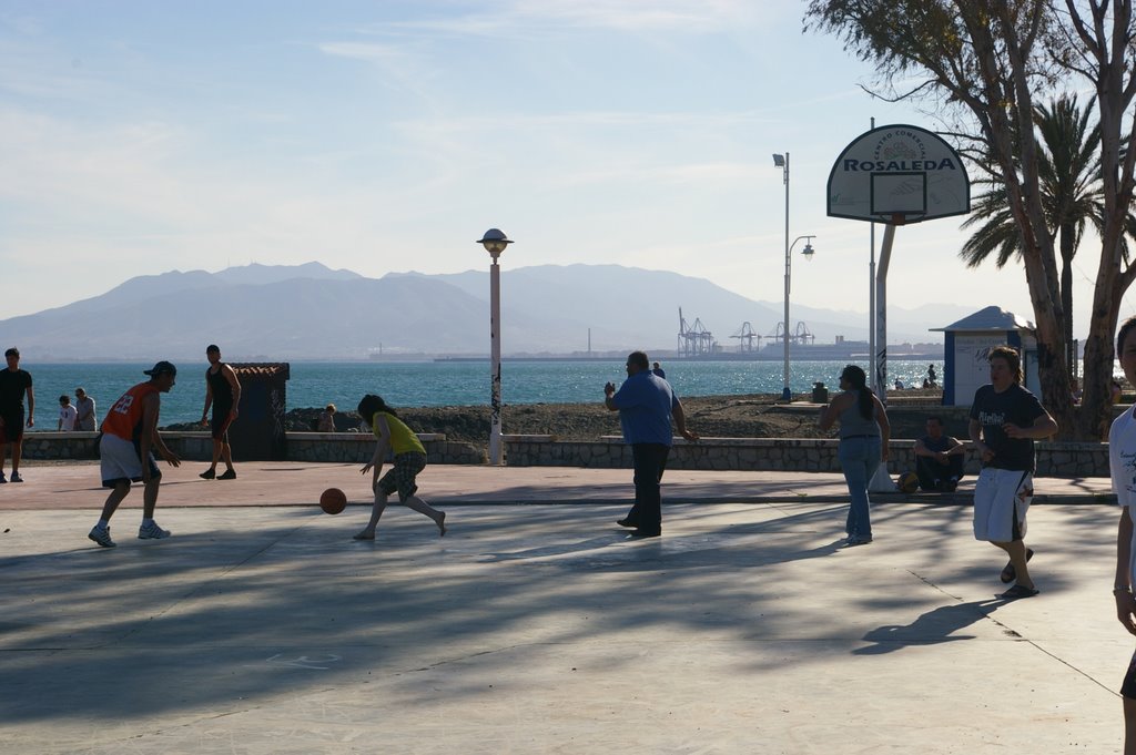 Playas del Palo, Málaga, Spain by graffe