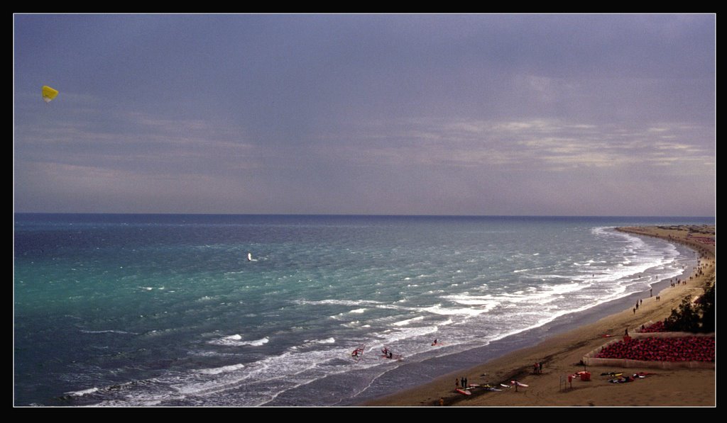 Playa del Inglés by Javier B