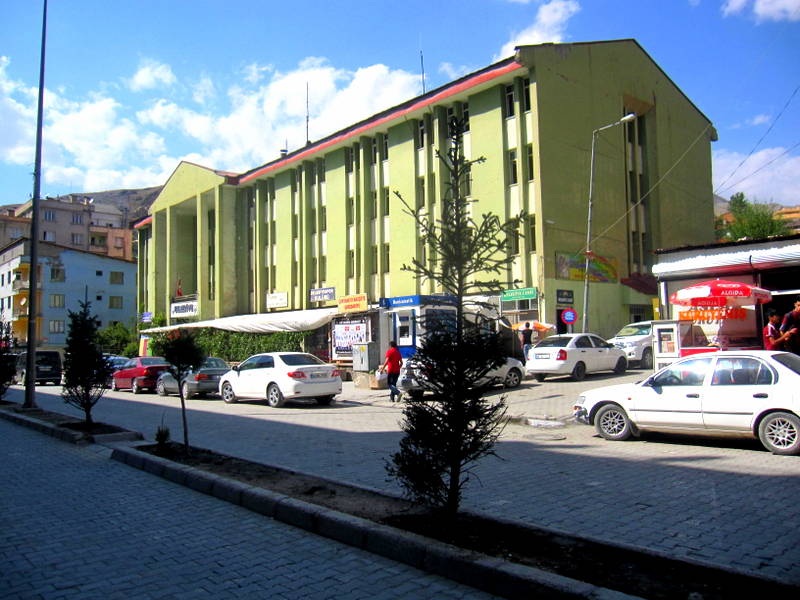 Hakkari İstiklal caddesi, Osman Ünlü by Osman Ünlü