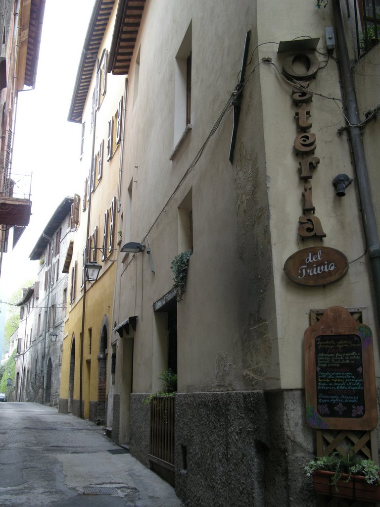 Via del Trivio by cistellina