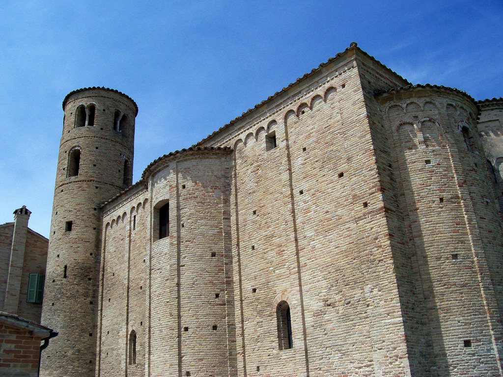 San claudio (macerata) by ankela taka