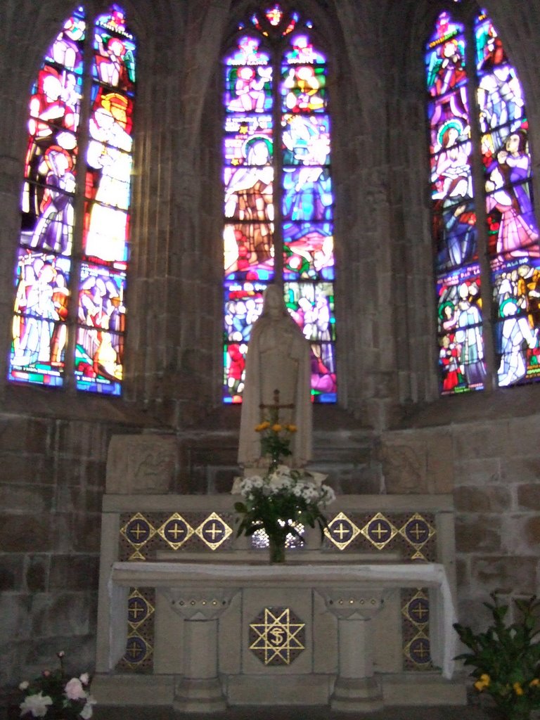 Dinan - Basilique St Sauveur - Autel de la Vierge - by B.A.Redivivus