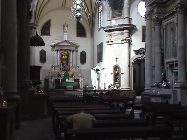 Interior del Templo Belen by AIOR