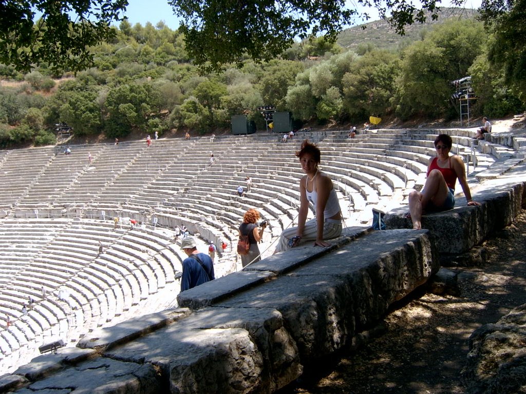 Epidaurus by Dagadt