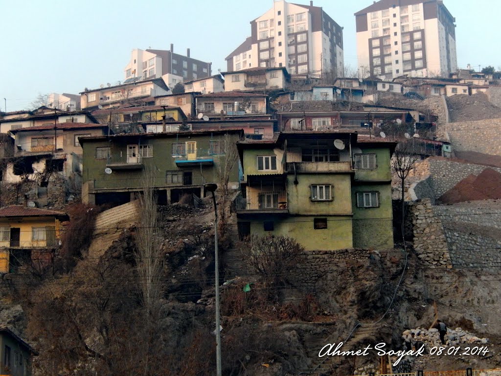 Harman Saklı Bahçe Rekreasyon Çalışması sağ tarafta görülüyor. Yukarısı Hürel TOKİ konutları. by Ahmet Soyak