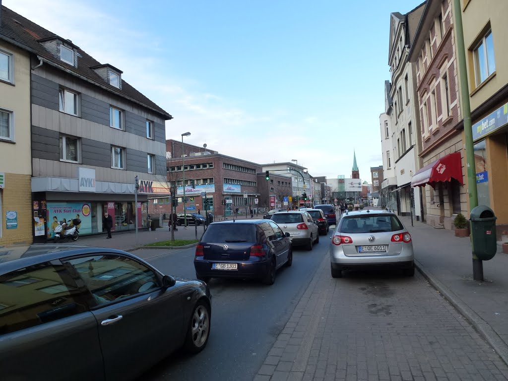 Altenessener Straße ( Altenessener Street ) by Dendrobates