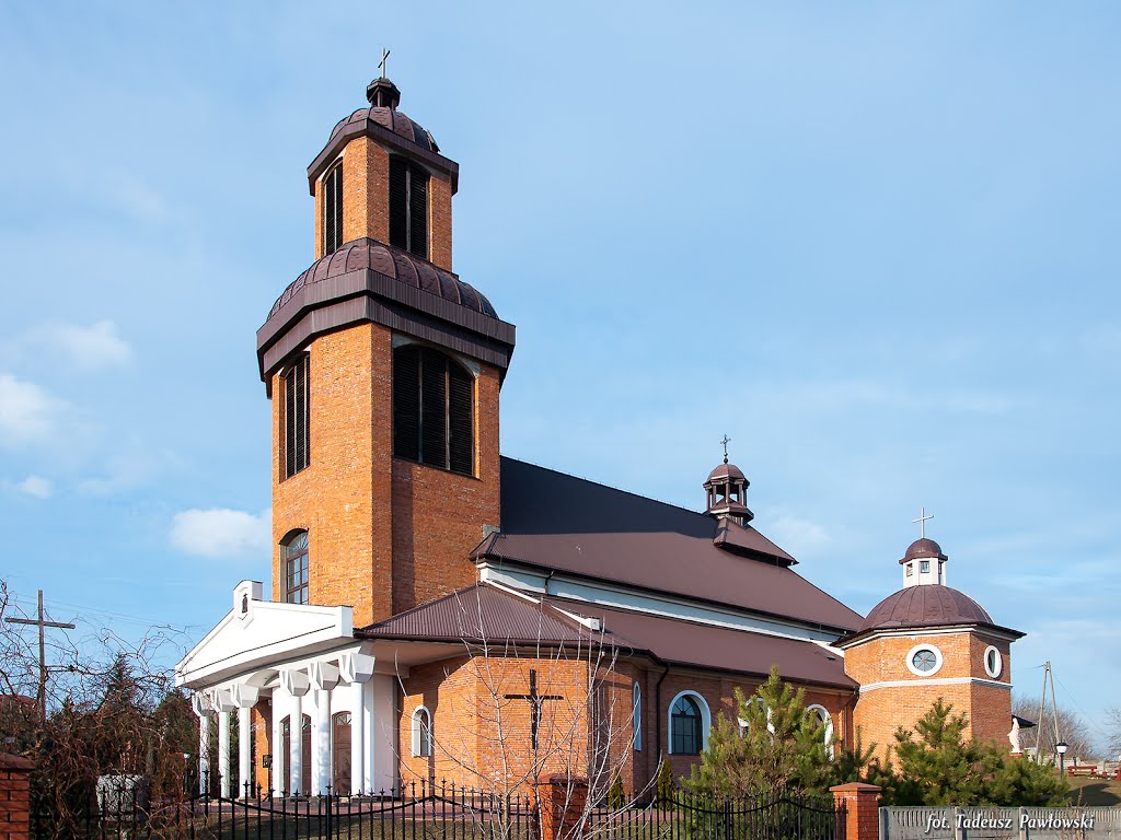 Kościół pw. świętego Judy Tadeusza os. Trzech Krzyży, Starachowice by mariusz55