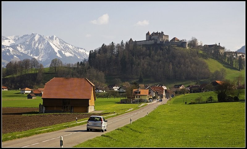 Gruyères, Switzerland by 尼尔伯甲