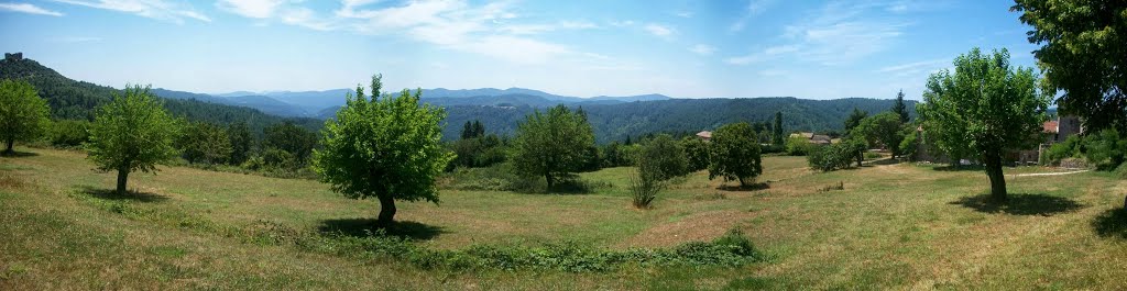 Aujac dans le Gard by L'Etoile