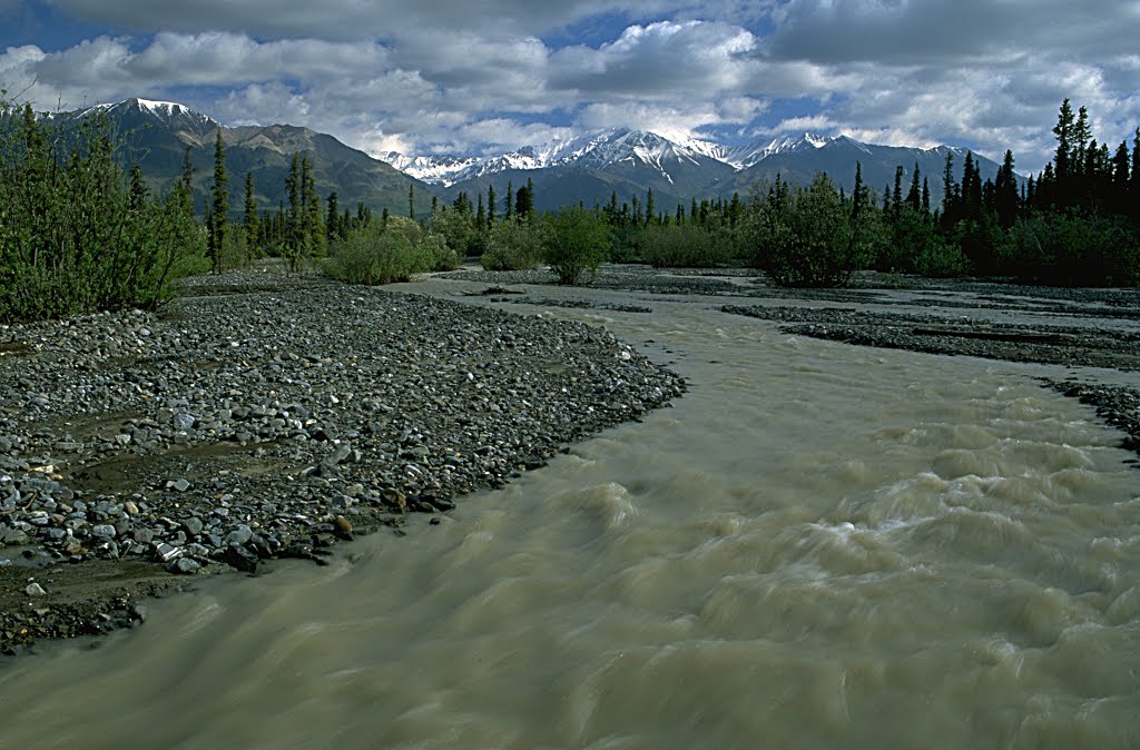 Rushing waters by rblekicki